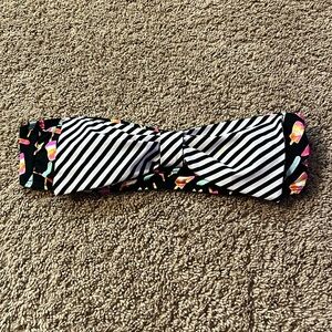 Juicy couture strapless bikini top size large
